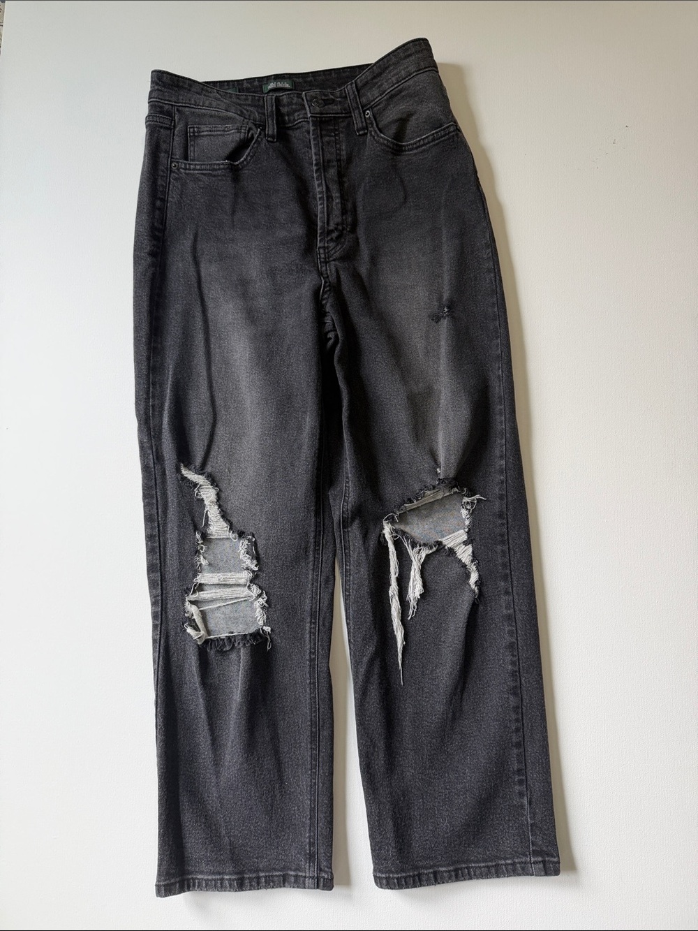 Wild Fable Faded Black Distressed Women’s Jeans - SZ: 10